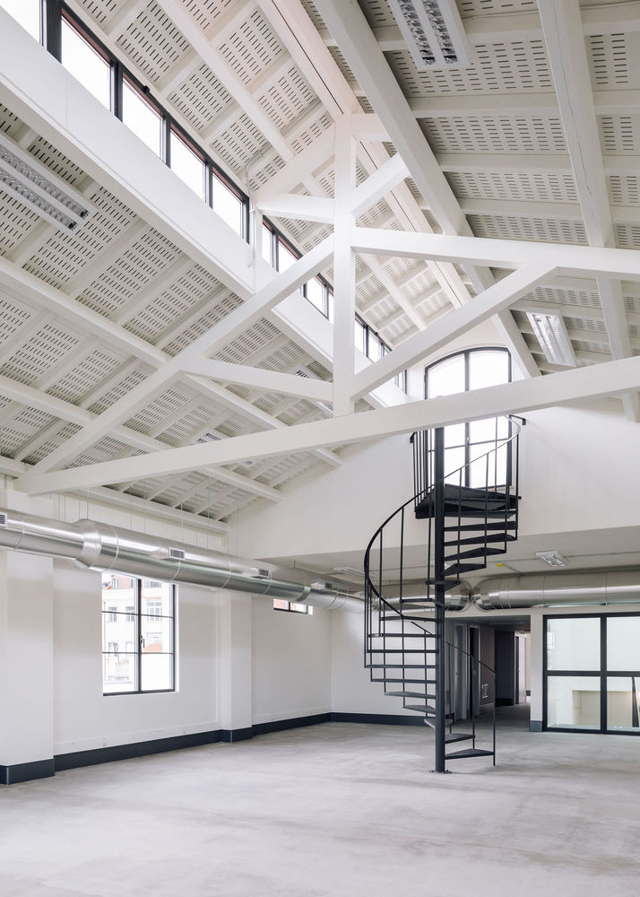 Cais do Tojo Building / LADO Arquitectura e Design