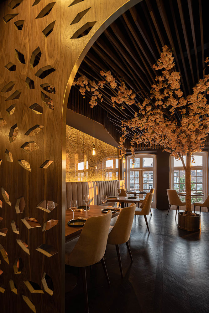 葡式风情 | REM'A Arquitectos 打造绿色艺术新餐厅