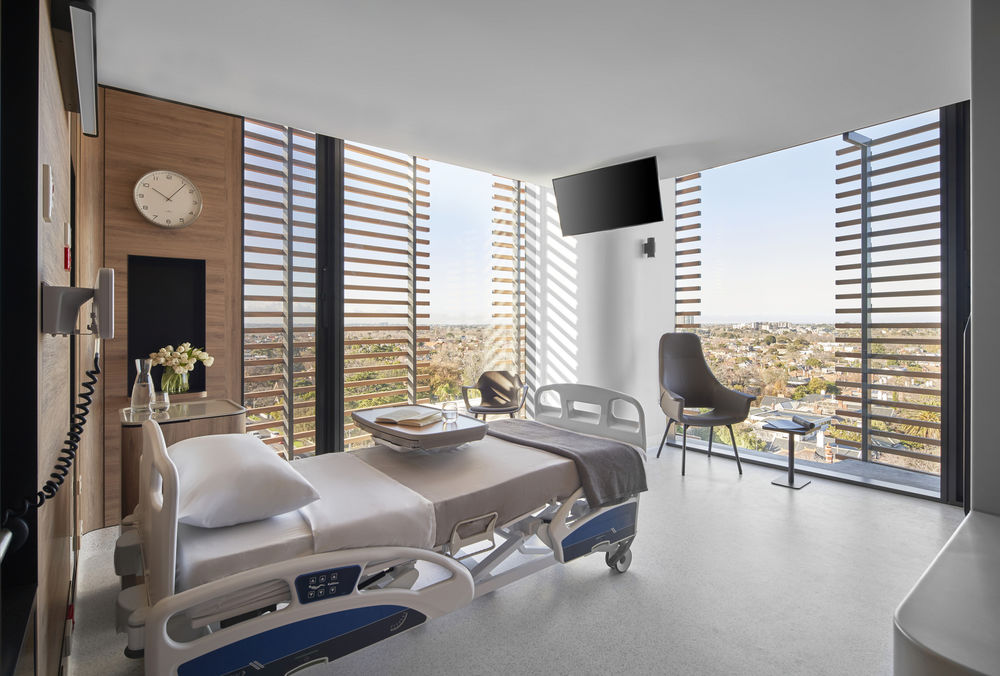 The Gandel Wing Hospital / Bates Smart