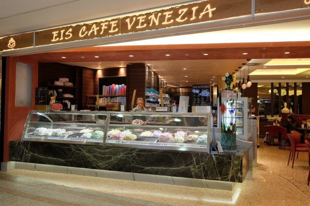 Venezia Gelateria 室内设计