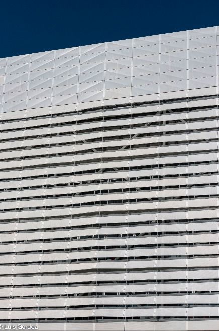 墨西哥城 CENTRO 大学综合体 | 绿色校园中的灵动空间