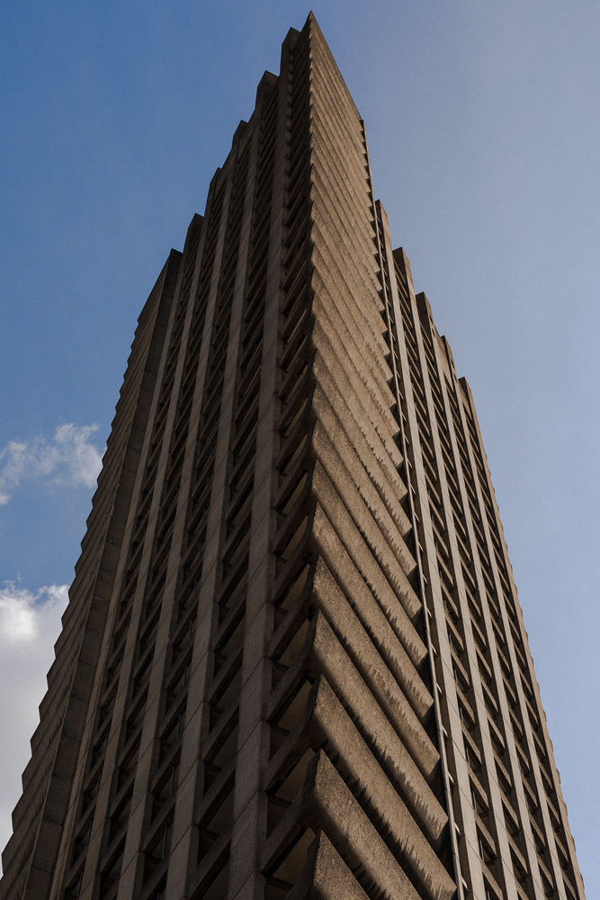 London Landmark, Barbican