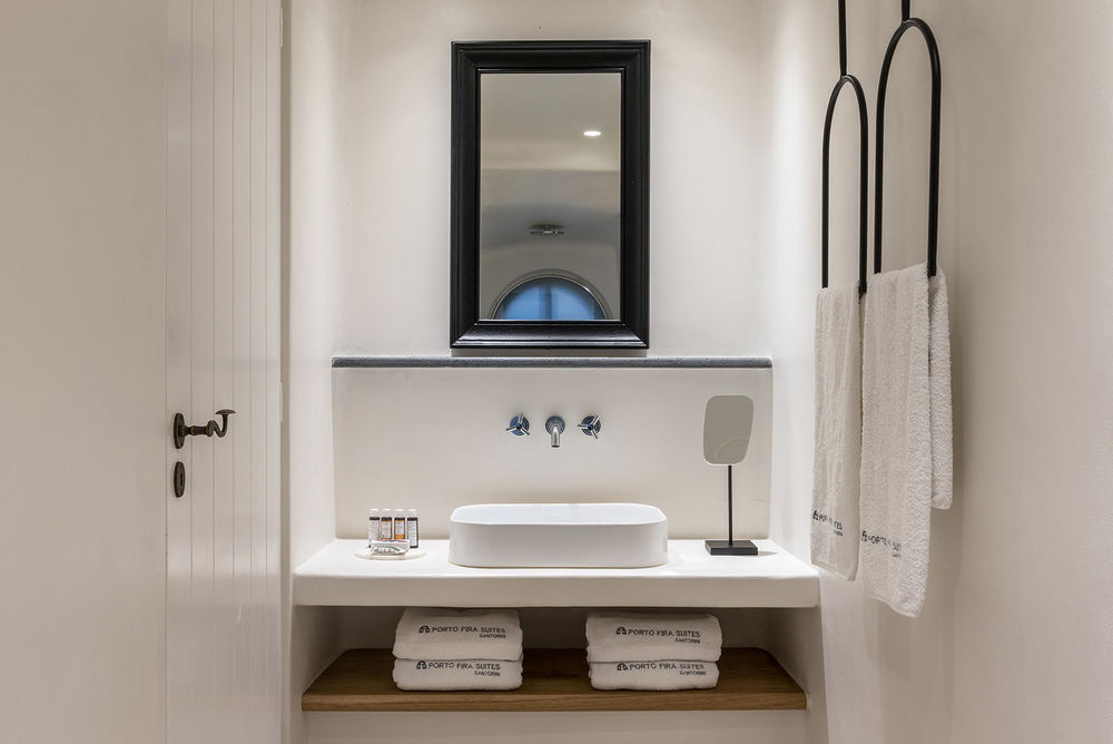 波尔图菲拉套房酒店，圣托里尼 / Interior Design Laboratorium studio