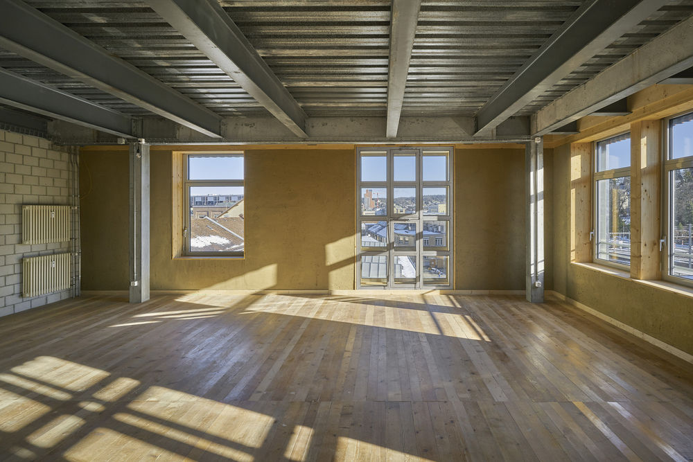 K118 Kopfbau Halle 118 / baubüro in situ