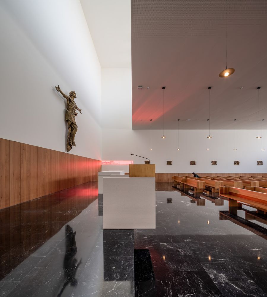 Salesianos Pamplona Institute / Garmendia Cordero Arquitectos + TCGA Arquitectos