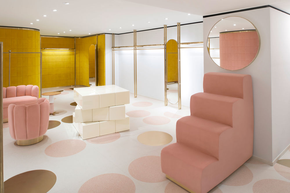 零售REDVALENTINO HONG KONG