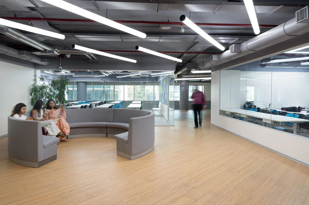 Atlas SkillTech University