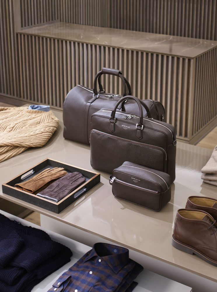 Jeffrey Hutchison & Associates 以芝加哥建筑灵感打造 Peter Millar 新店