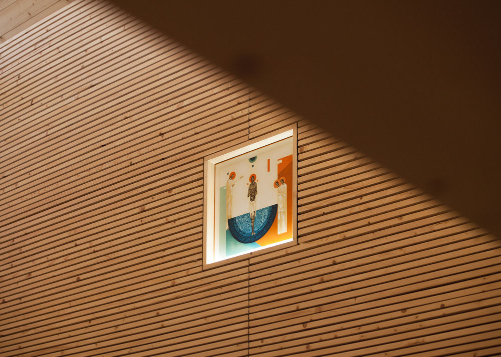 The Chapel of the Last Farewell / Jakub Turbasa + Bartlomiej Pyrzyk