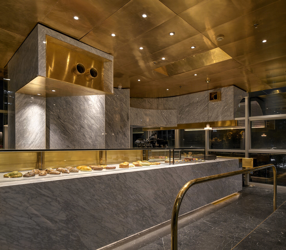 杭州 MAIMAi 麦丘梵面包店——动态曲线与精致工业风的完美结合