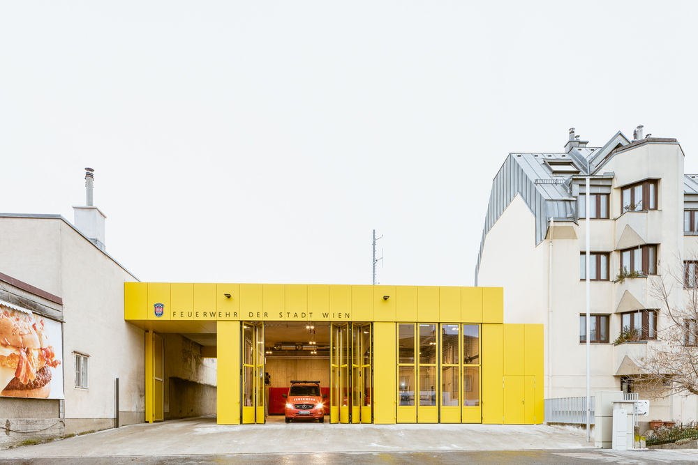 Speising Fire Station / Illiz Architektur