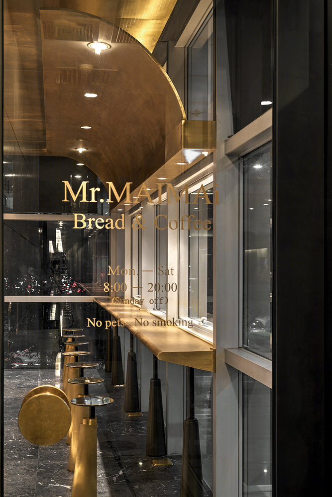 杭州 MAIMAi 麦丘梵面包店——动态曲线与精致工业风的完美结合