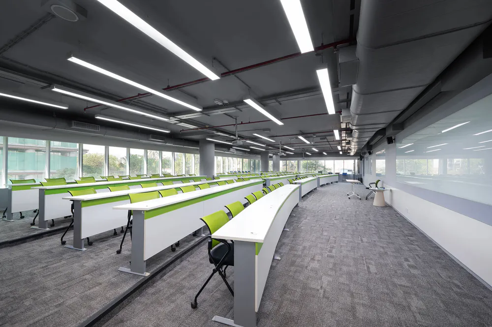 Atlas SkillTech University