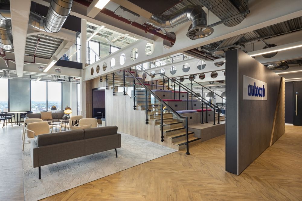 Autocab Offices Manchester - 灵活多元的现代办公空间设计