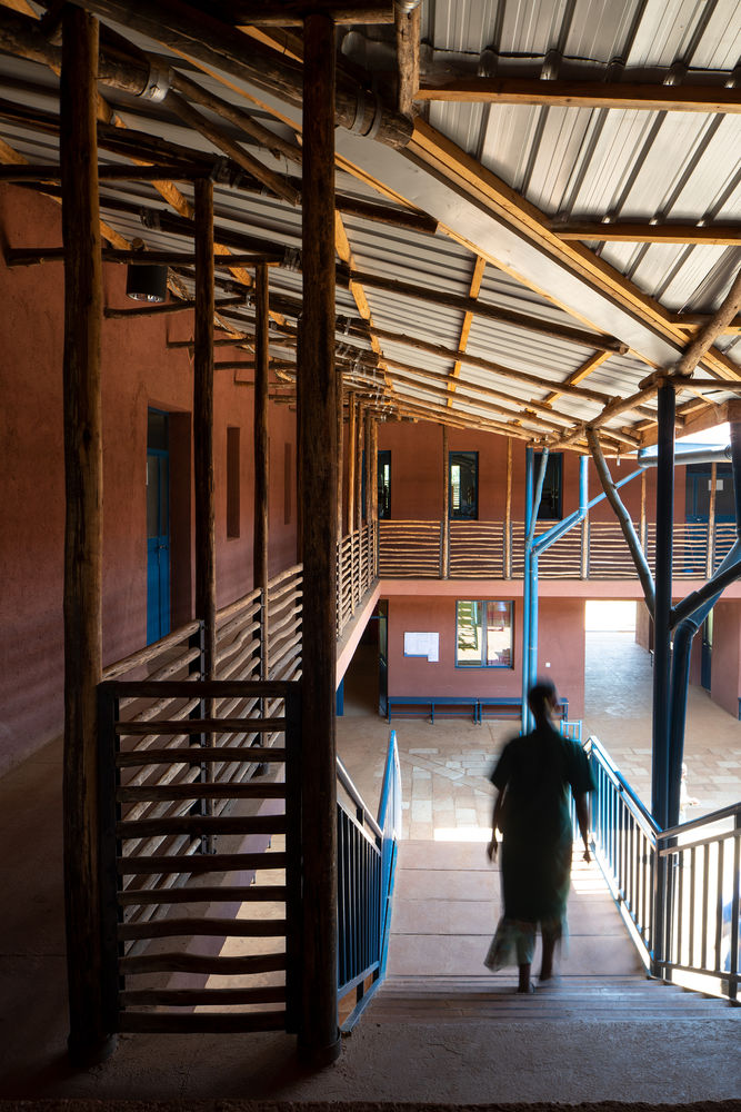 Busajo Campus  / StudioBenaim
