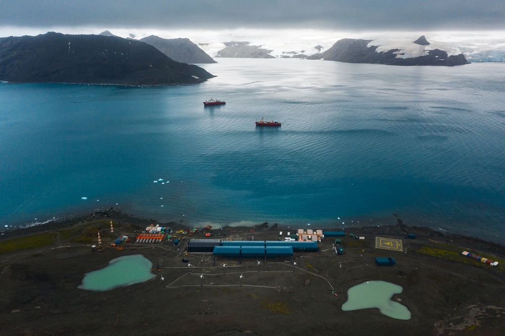 Comandante Ferraz Antarctic Station / Studio 41