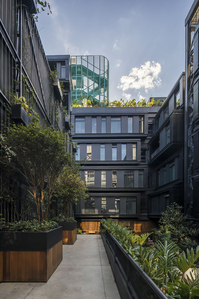 麦德林Click Clack酒店，哥伦比亚 / Plan:B Arquitectos