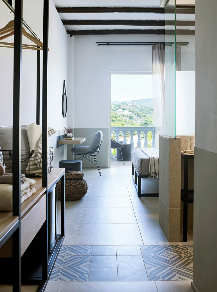 Skiathos Blu度假酒店, 希腊 / Stones & Walls