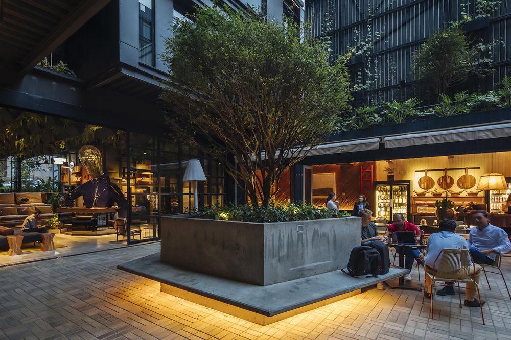 麦德林Click Clack酒店，哥伦比亚 / Plan:B Arquitectos