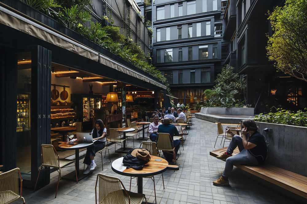 麦德林Click Clack酒店，哥伦比亚 / Plan:B Arquitectos