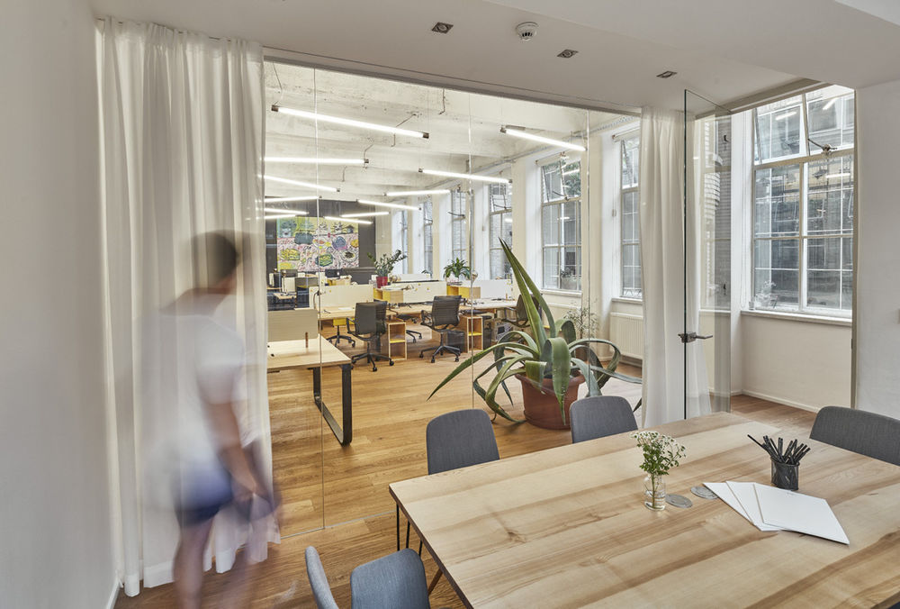 Opero Coworking Offices – 捷克布拉格创意办公空间