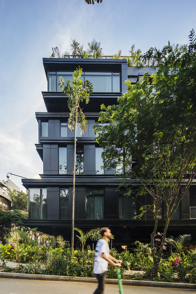 麦德林Click Clack酒店，哥伦比亚 / Plan:B Arquitectos