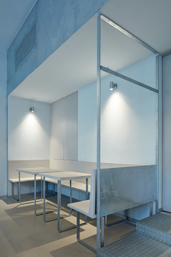 Avocado Gang餐厅，布拉格 / Mimosa architects