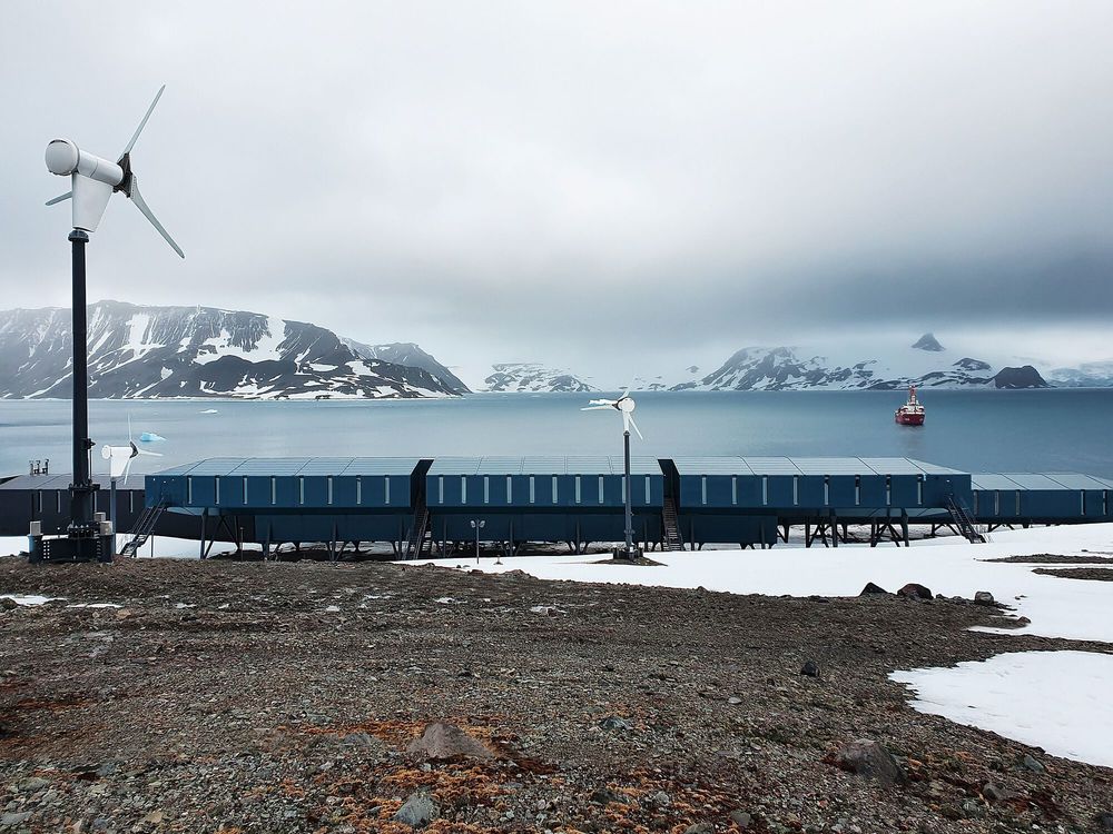 Comandante Ferraz Antarctic Station / Studio 41