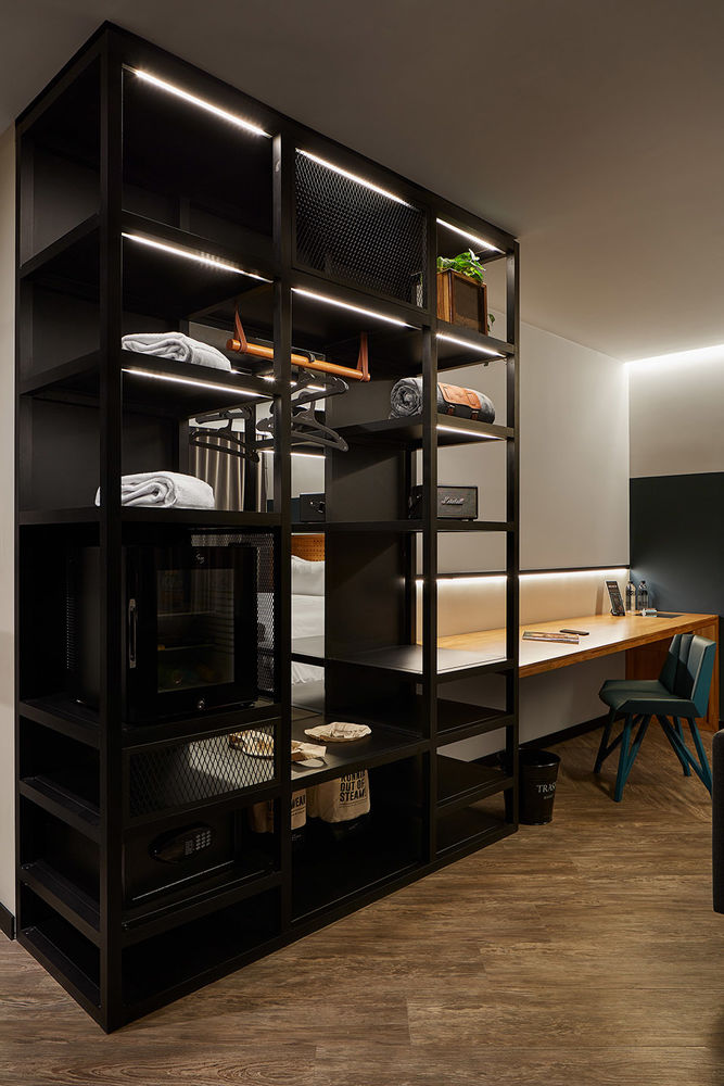 麦德林Click Clack酒店，哥伦比亚 / Plan:B Arquitectos