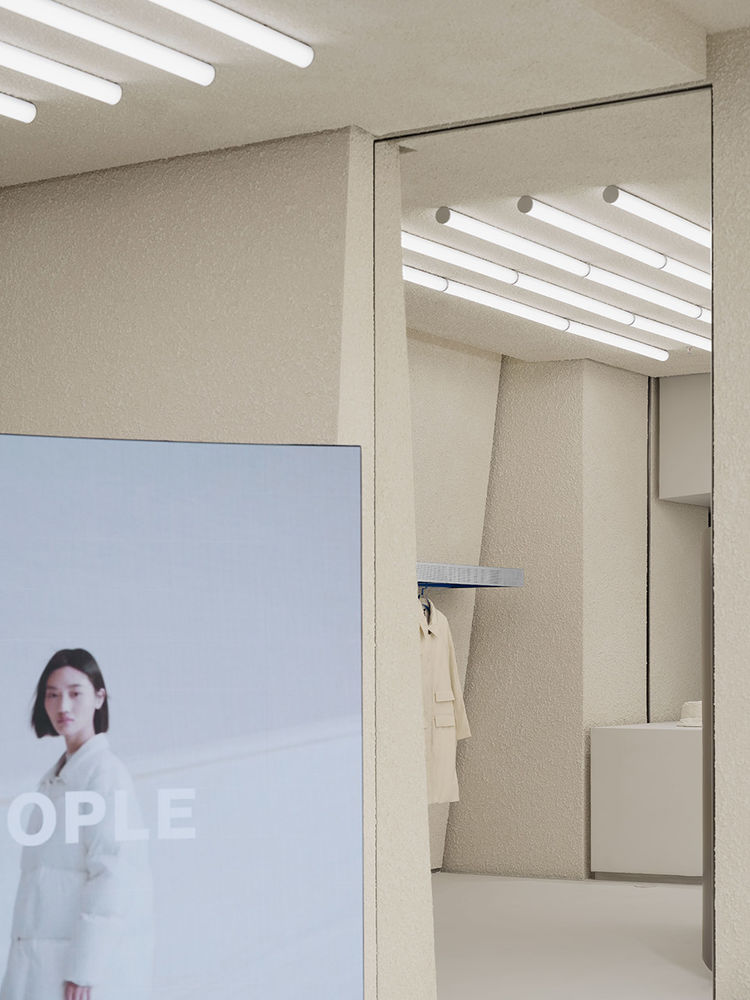 SKYPEOPLE北京概念店 / F.O.G.建筑事务所