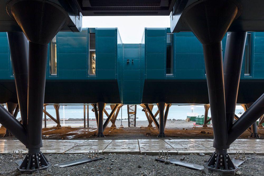 Comandante Ferraz Antarctic Station / Studio 41