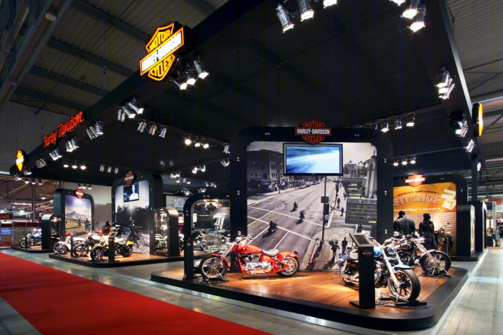 米兰 Harley-Davidson 模块化商店