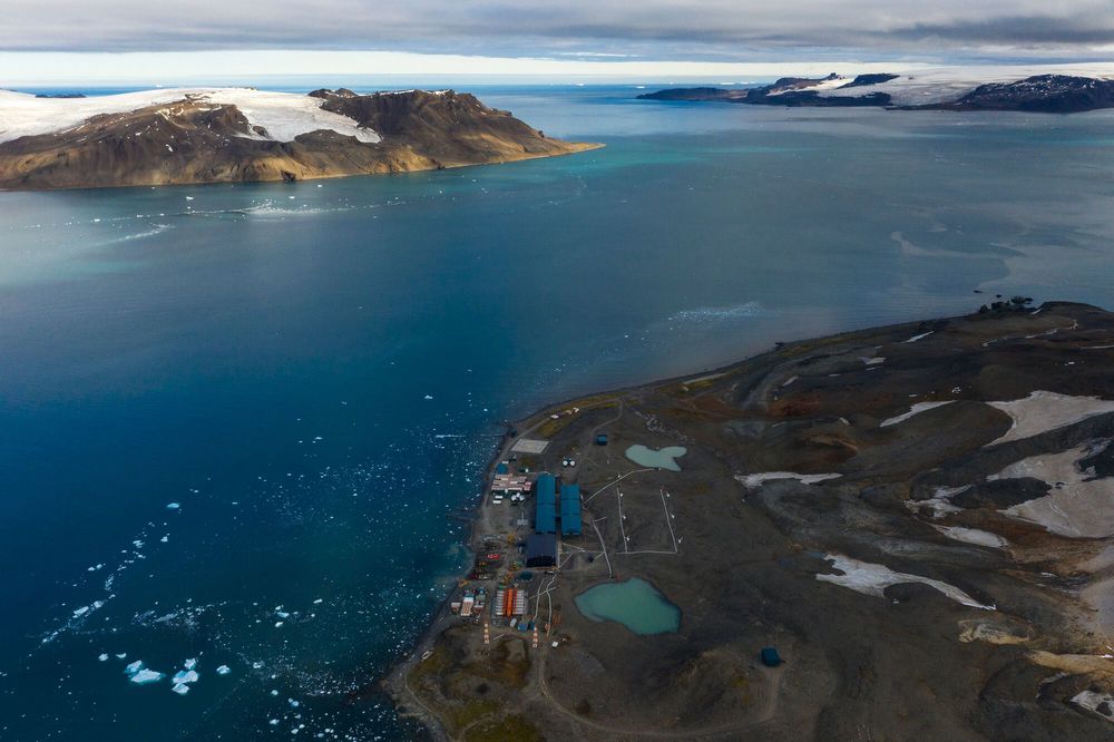 Comandante Ferraz Antarctic Station / Studio 41