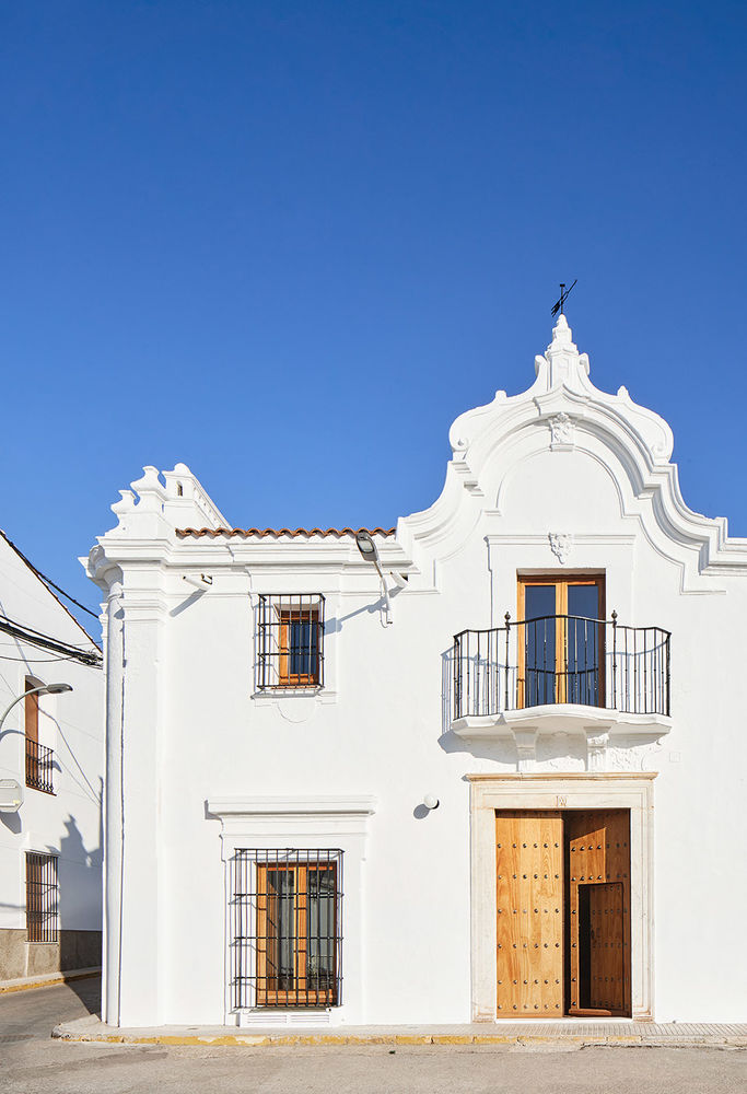 Villalba de los Barros旅馆，西班牙 / Lucas y Hernández-Gil Arquitectos