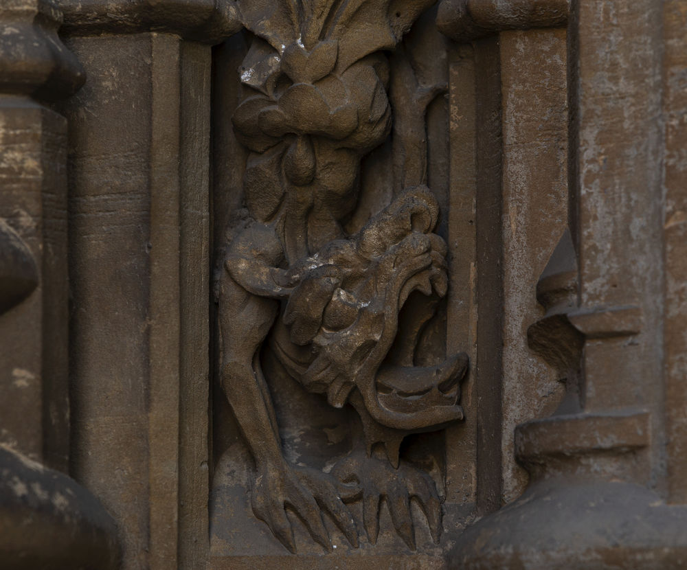 Extrañas criaturas en la catedral de Vitoria Parte 2