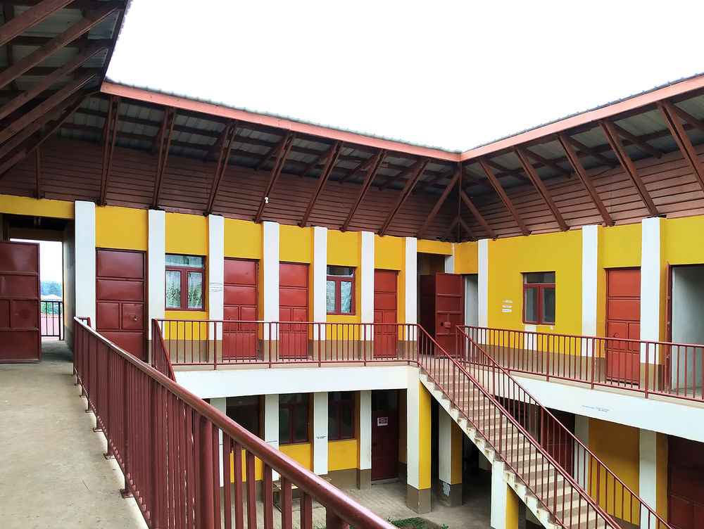 BINANCEHIS GRACE学校，乌干达 / Dream Building Service Association NGO