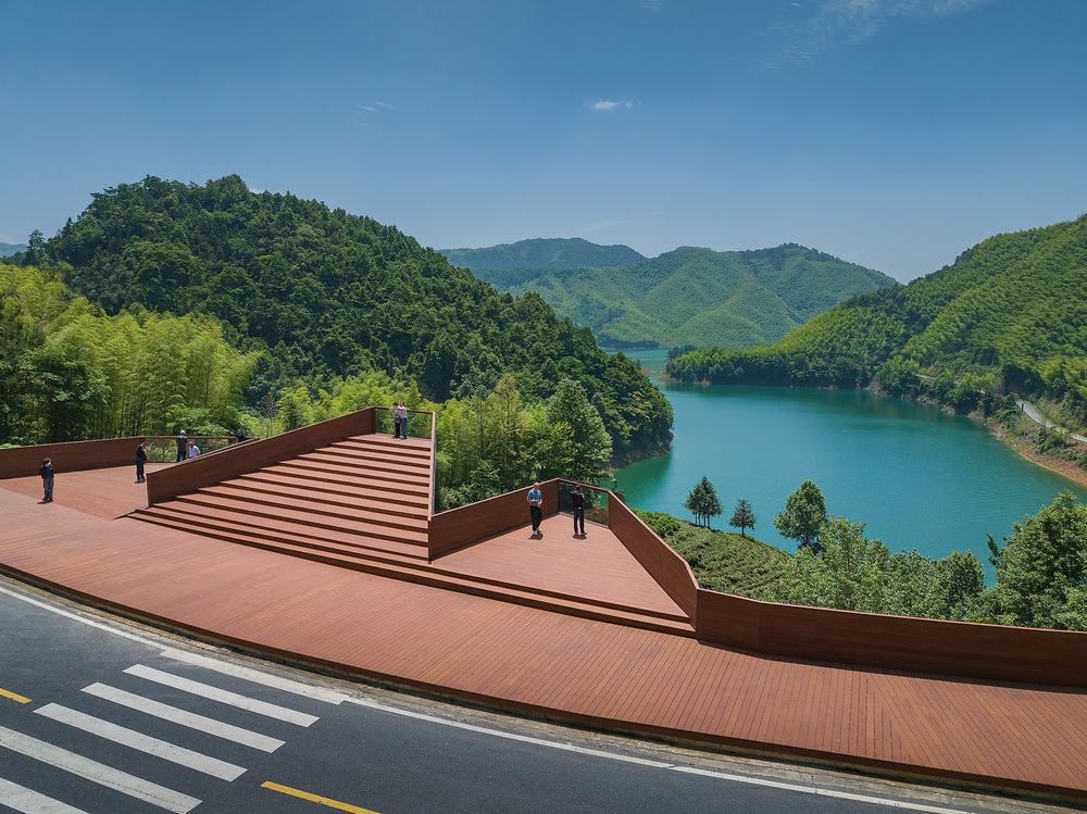 皖南川藏线青龙湾观湖驿站，安徽宁国 / MEDG现工设计