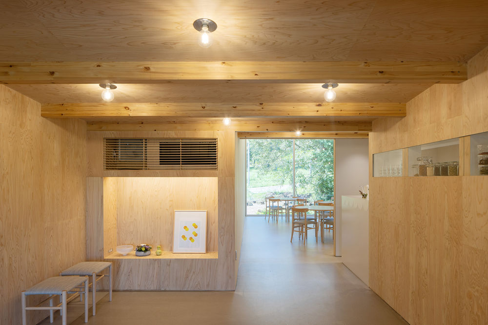 山脊接待站，日本 / Takashige Yamashita Office