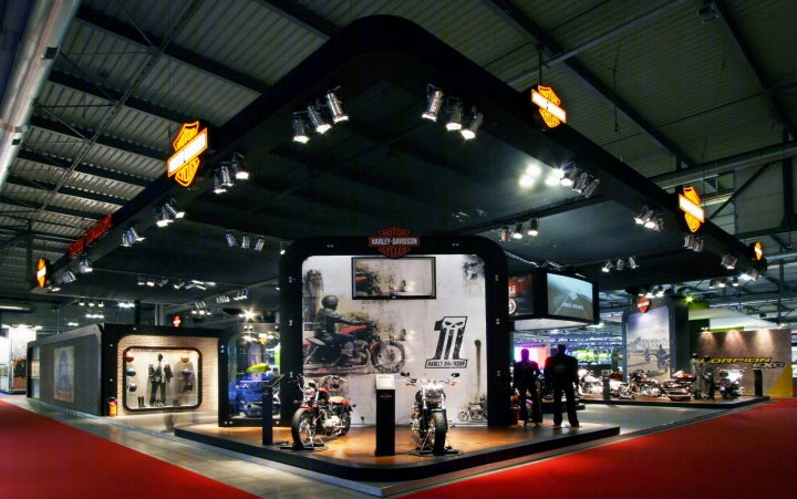 米兰 Harley-Davidson 模块化商店