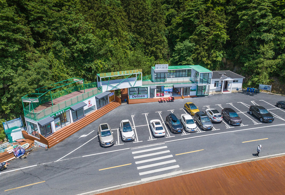 皖南川藏线青龙湾观湖驿站，安徽宁国 / MEDG现工设计