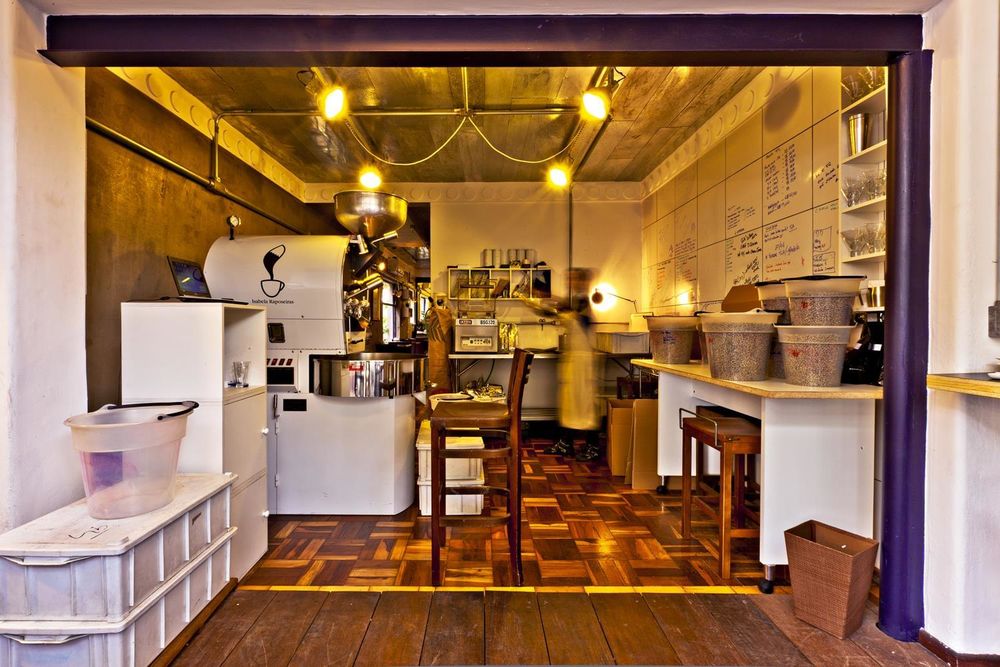 巴西 Vila Madalena 的 Coffee Lab 咖啡厅，交互式设计与可持续性的完美结合