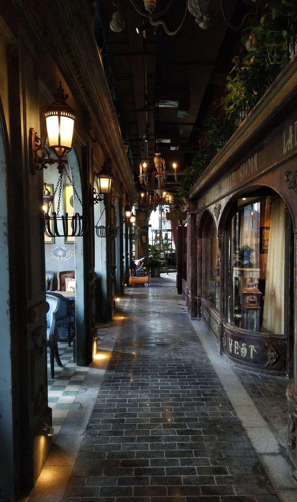 《老欧洲咖啡》中茂城店 | 穿越时空的 17 世纪欧洲风情