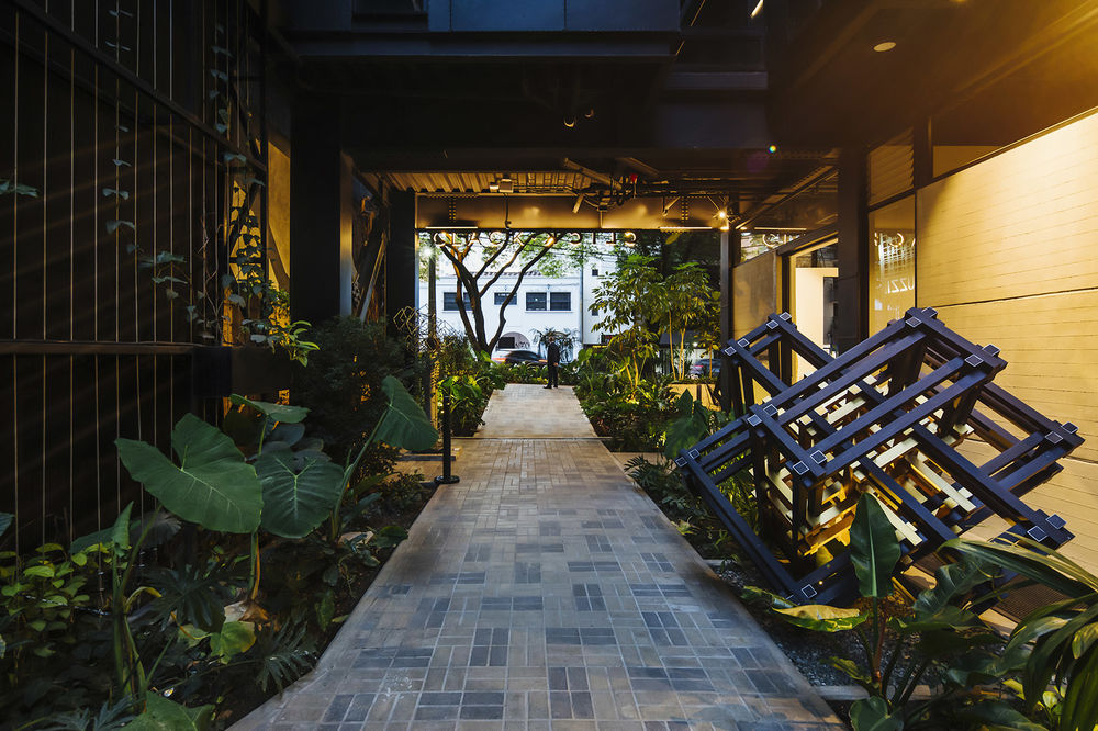 麦德林Click Clack酒店，哥伦比亚 / Plan:B Arquitectos