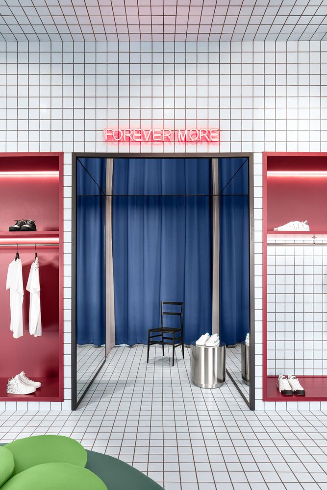意大利 | BLESSING | CASTELLAMMARE DI STABIA | 服装店 | 2021 | CARMINE ABATE