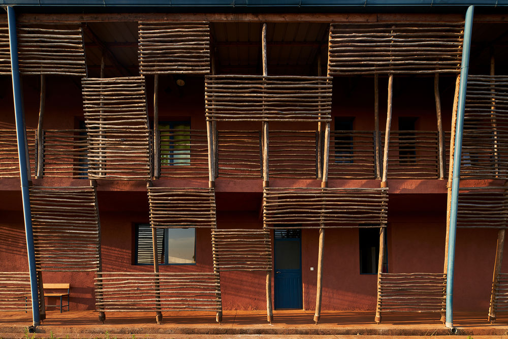Busajo Campus  / StudioBenaim