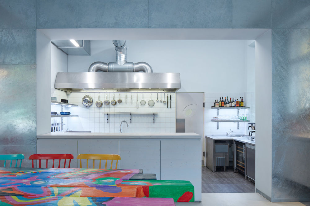Avocado Gang餐厅，布拉格 / Mimosa architects