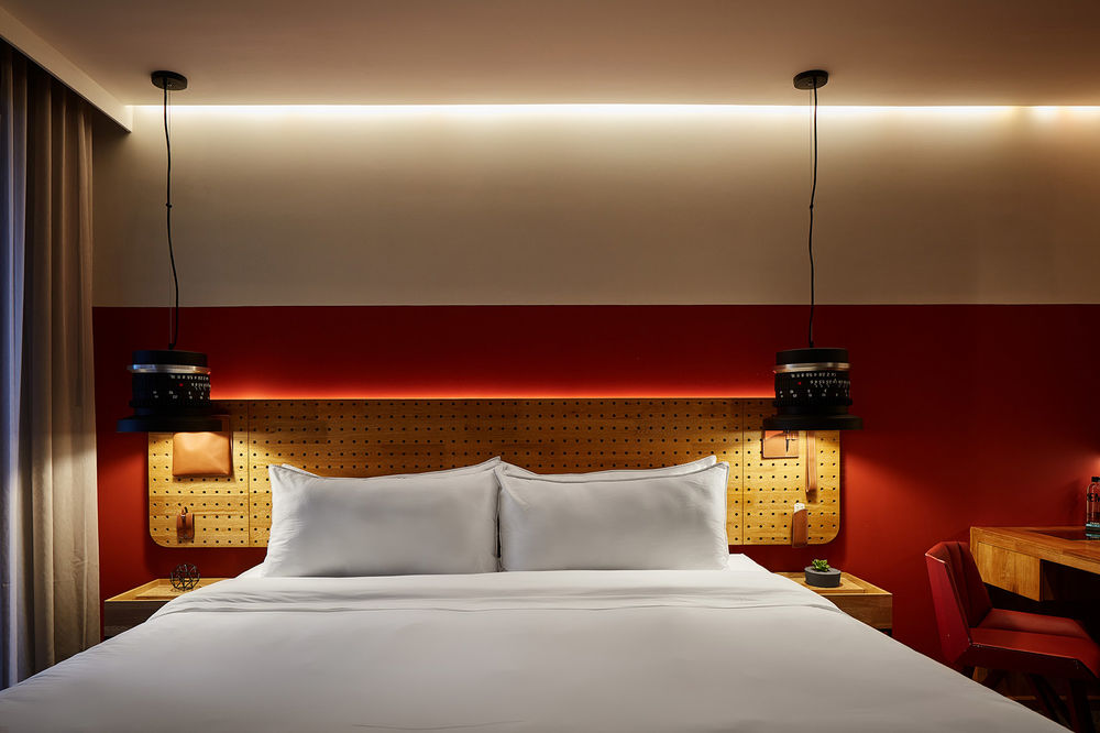 麦德林Click Clack酒店，哥伦比亚 / Plan:B Arquitectos