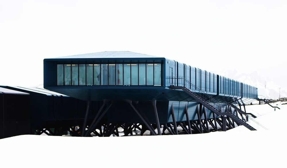 Comandante Ferraz Antarctic Station / Studio 41