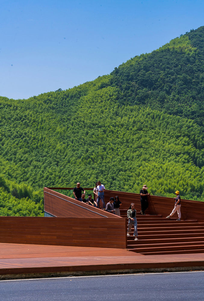 皖南川藏线青龙湾观湖驿站，安徽宁国 / MEDG现工设计