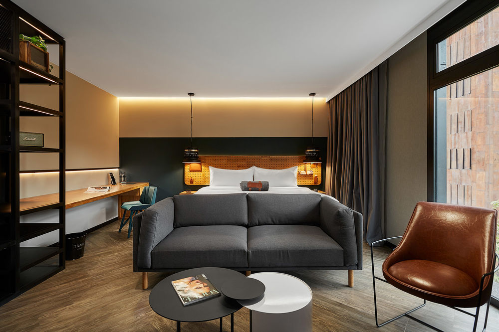 麦德林Click Clack酒店，哥伦比亚 / Plan:B Arquitectos